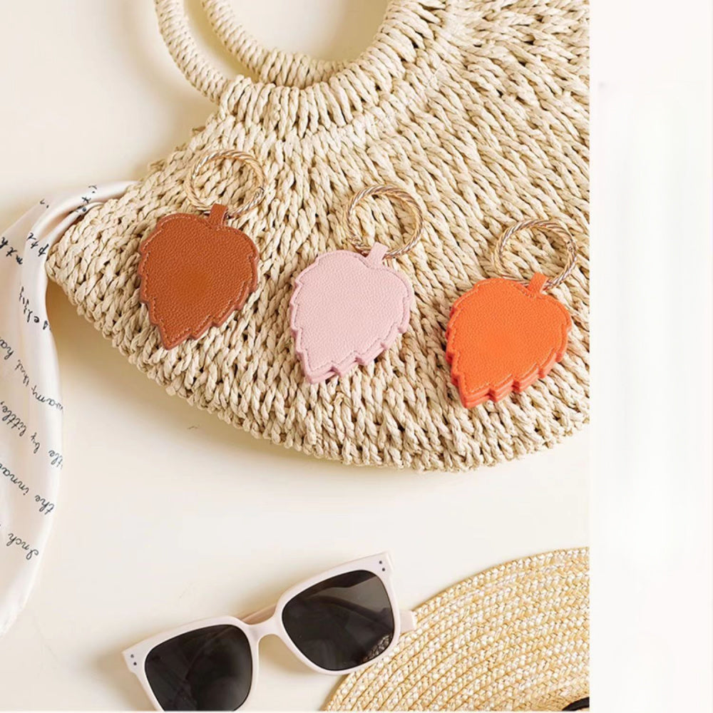 Leaf-Shaped Magnetic Hat Clip for Travel