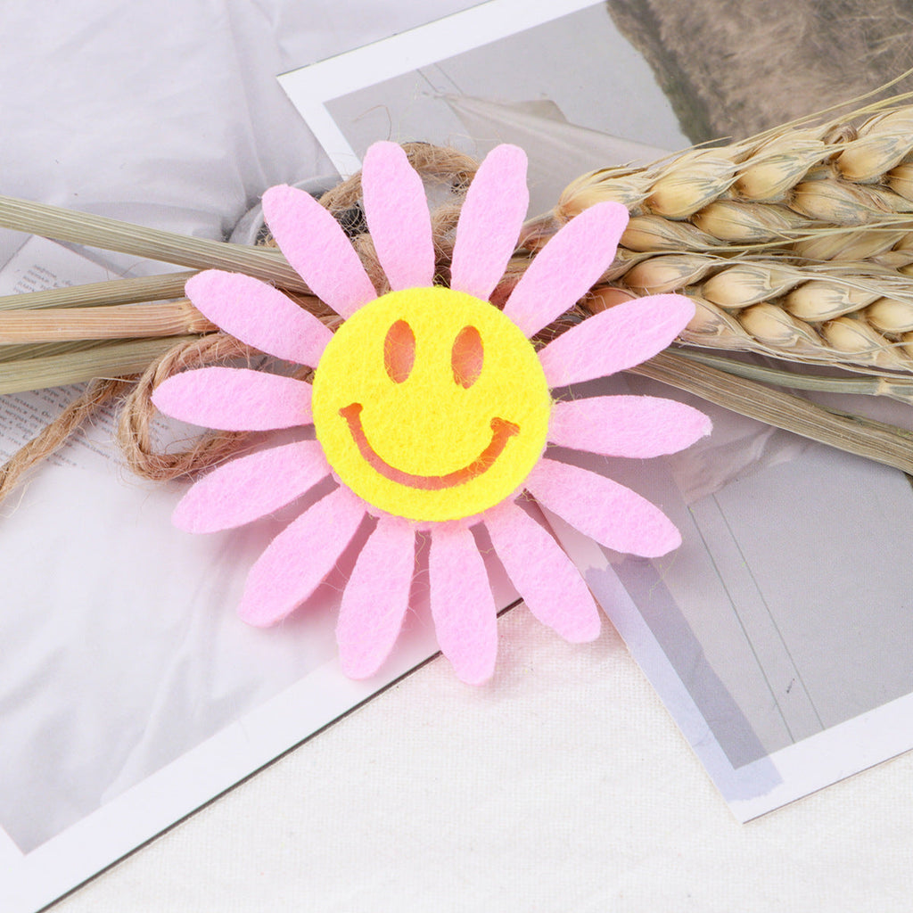 Smiley Daisy Felt Flower Applique - Yellow 5CM