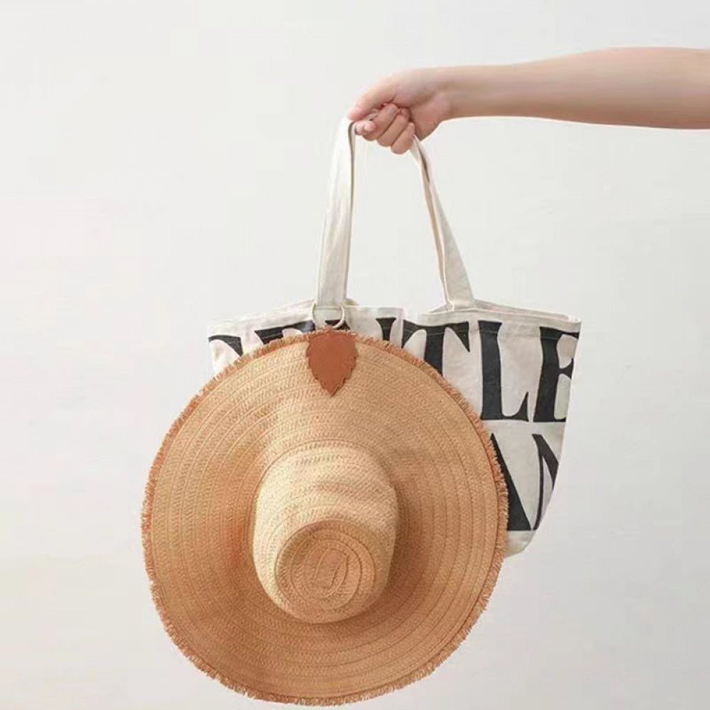 Leaf-Shaped Magnetic Hat Clip for Travel