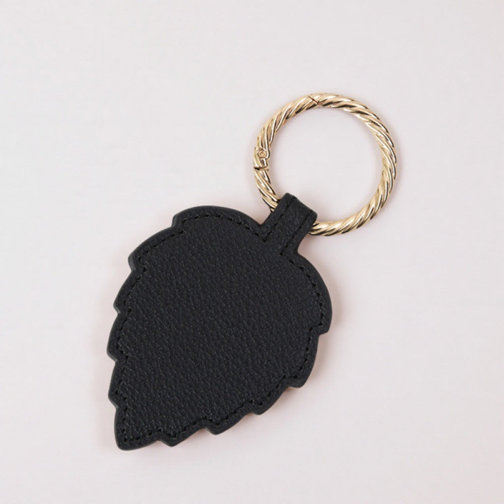 Leaf-Shaped Magnetic Hat Clip for Travel