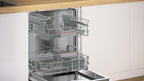Bosch SMV4ETX08E, Serie 4, Smarter Geschirrspüler Vollintegriert 60 cm, Besteckkorb, Spülmaschine mit Programmassistent, besonders Leise, Rackmatic, Automatische Türöffnung, InfoLight, AquaStop