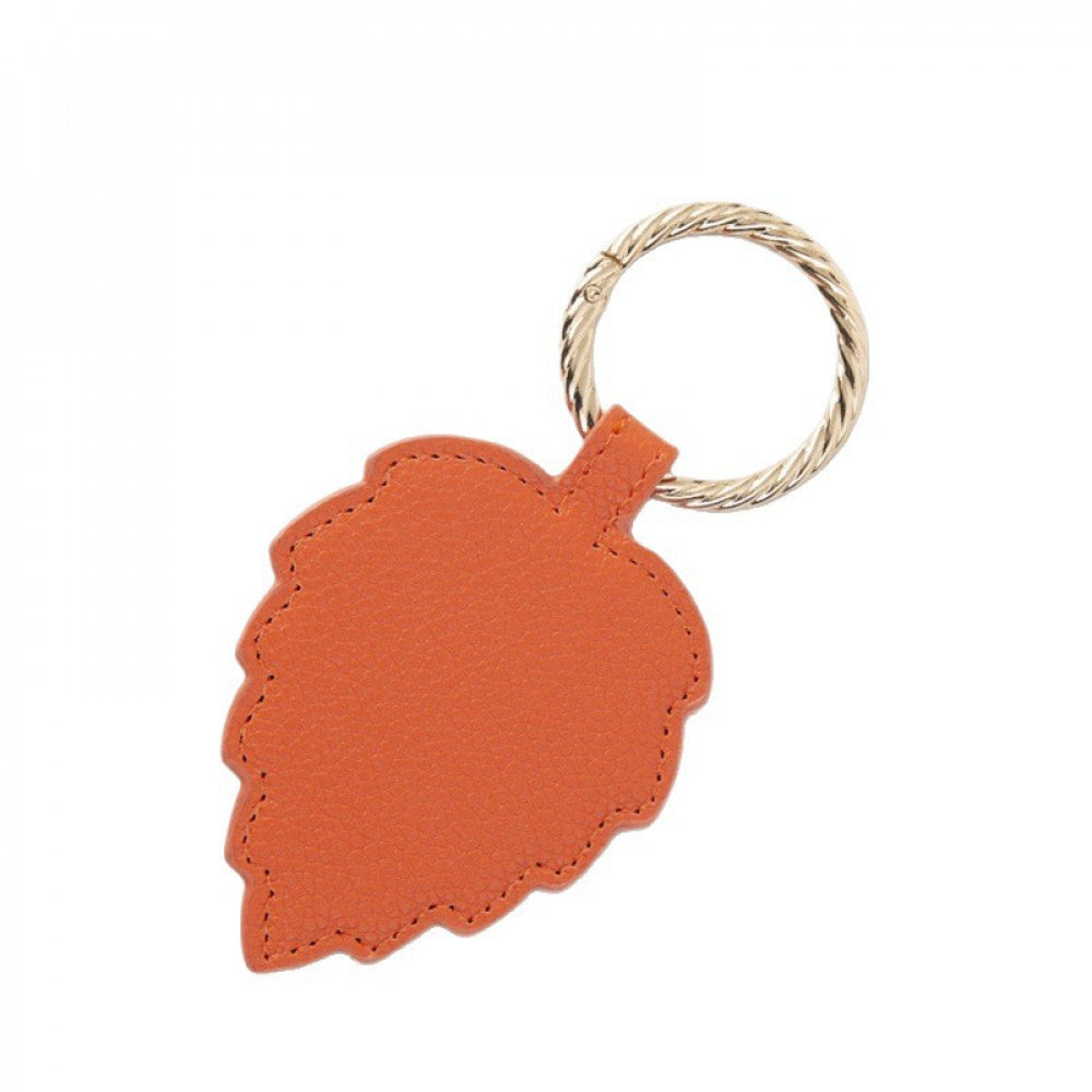Leaf-Shaped Magnetic Hat Clip for Travel